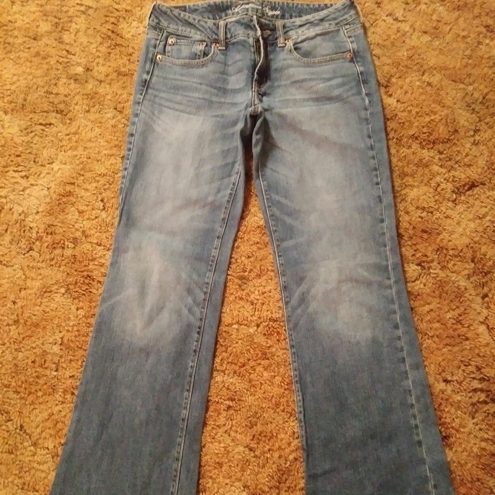 American Eagle Favorite Boyfriend Jeans Size 6